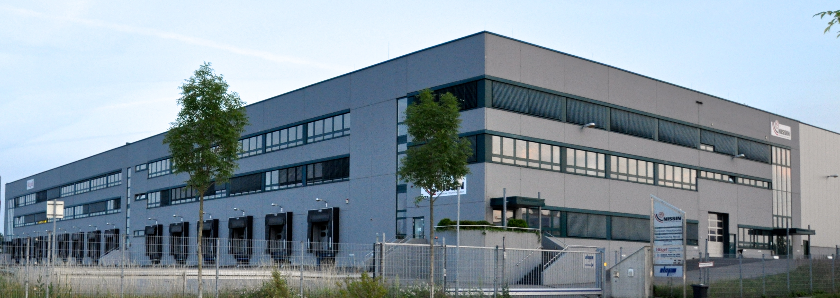 Büro- und Logistikkomplex