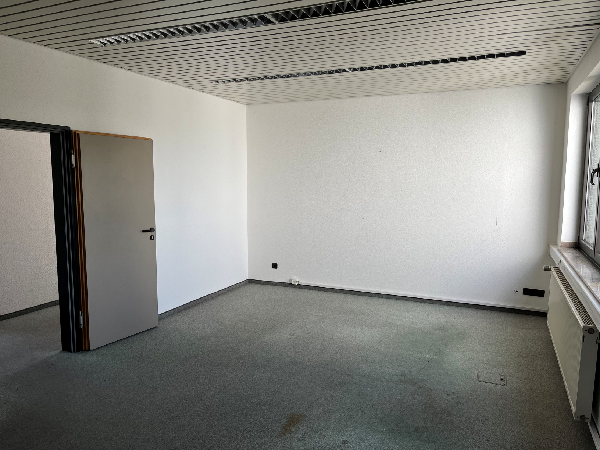 Büro III (2)