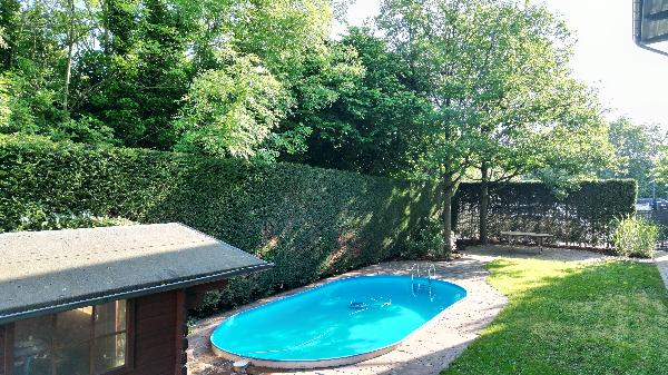 Gewerbeimmobilie Pool Meerbusch Lank