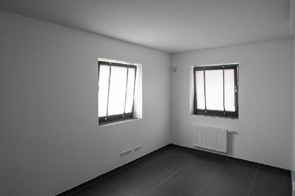 17268_17.jpg